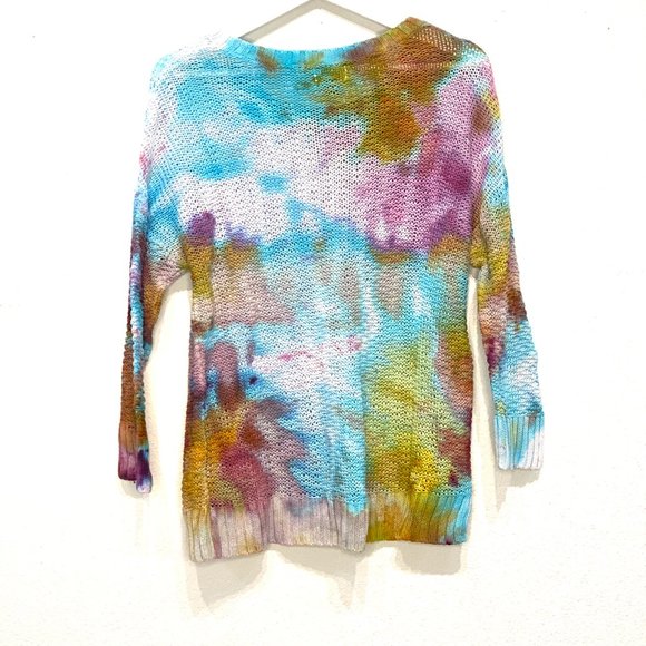Old Navy Hand Dyed Tie Dye Sweater - Picture 5 of 5